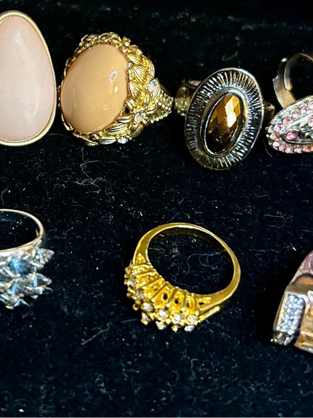 Vintage Cocktail Rings.  Lot of 26!  All sizes! - Picture 16 of 16